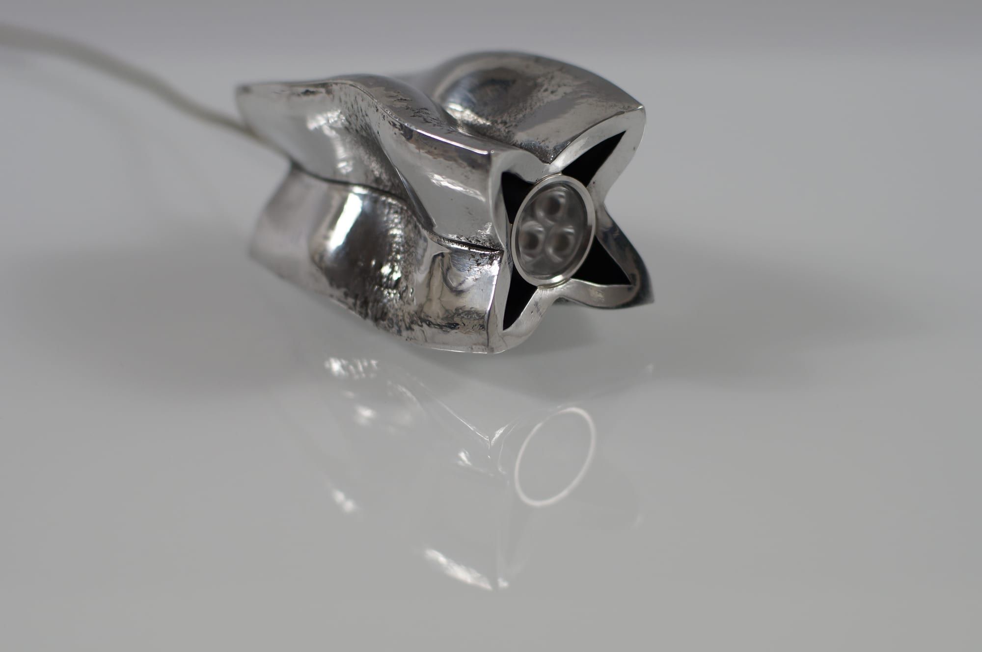 LED-Strahler mit geformtem Aluminium-Kühlkörper